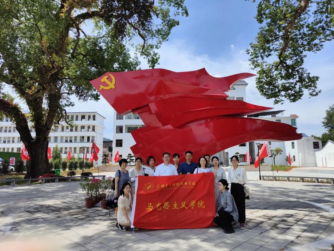 微信图片_20210714151902.jpg 微信图片_20210714151902.jpg