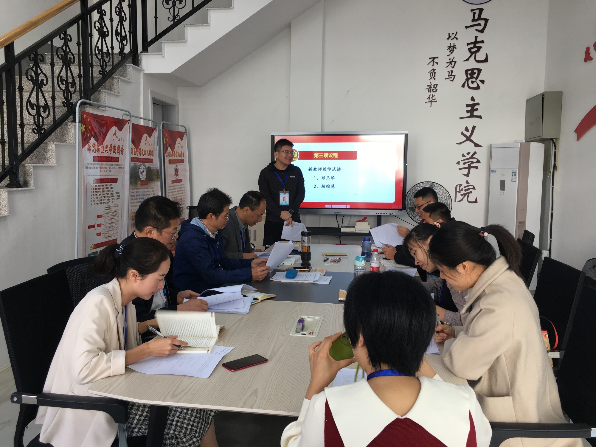 微信图片_20201111105429.jpg 微信图片_20201111105429.jpg